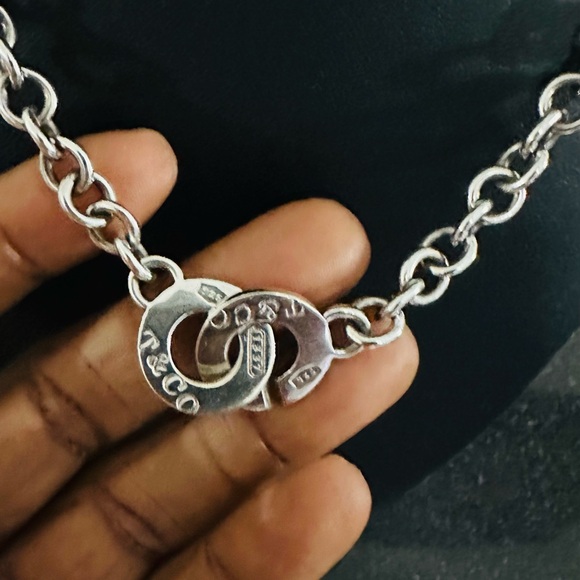 T & Co sterling silver 925 necklace and bracelet set. - Picture 13 of 16